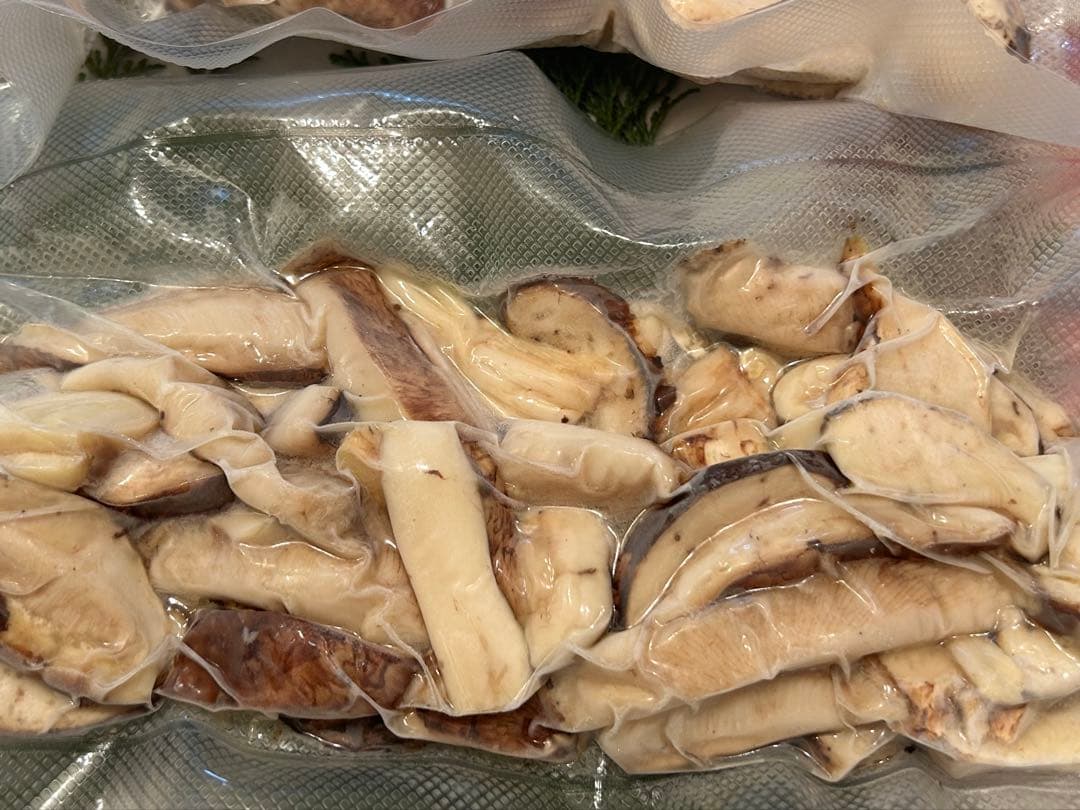 ☆信州産松茸☆松茸ご飯等に☆訳あり品☆冷凍松茸大容量！☆380グラム☆国産松茸☆