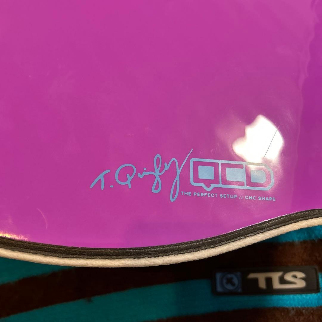 美品　QCD ELLA ボディボード