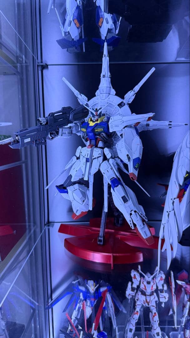 ＭＧ 1/100 プロヴィデンスガンダム 塗装済み完成品 ガンダムSEED