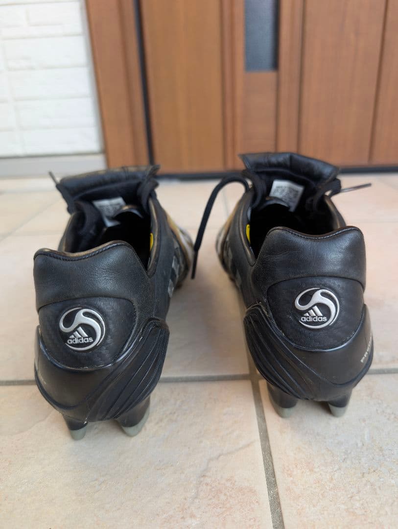 Predator Powerswerve　FG　adidas　　27ｃｍ