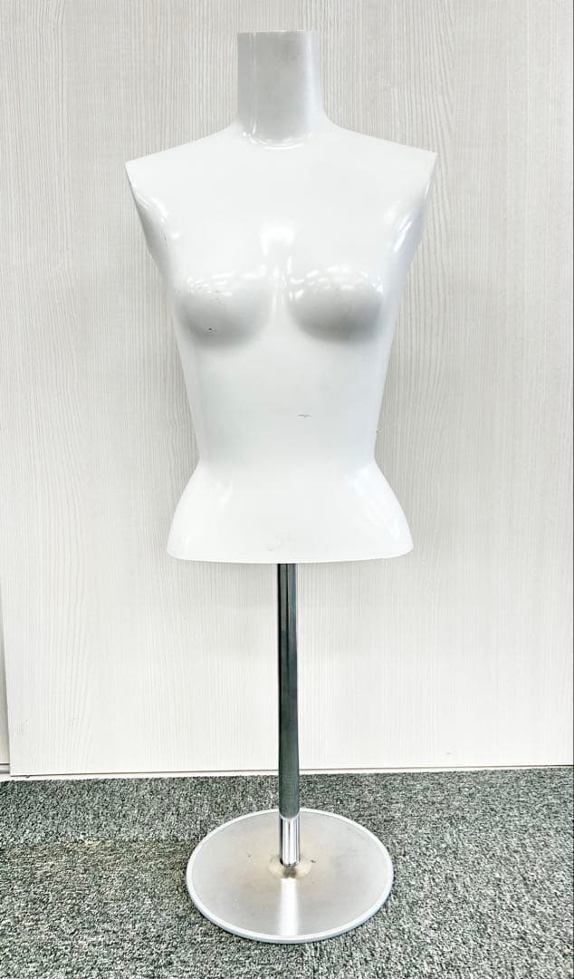 【美品】 婦人 卓上トルソー 半身トルソー マネキン ホワイト 腕なし