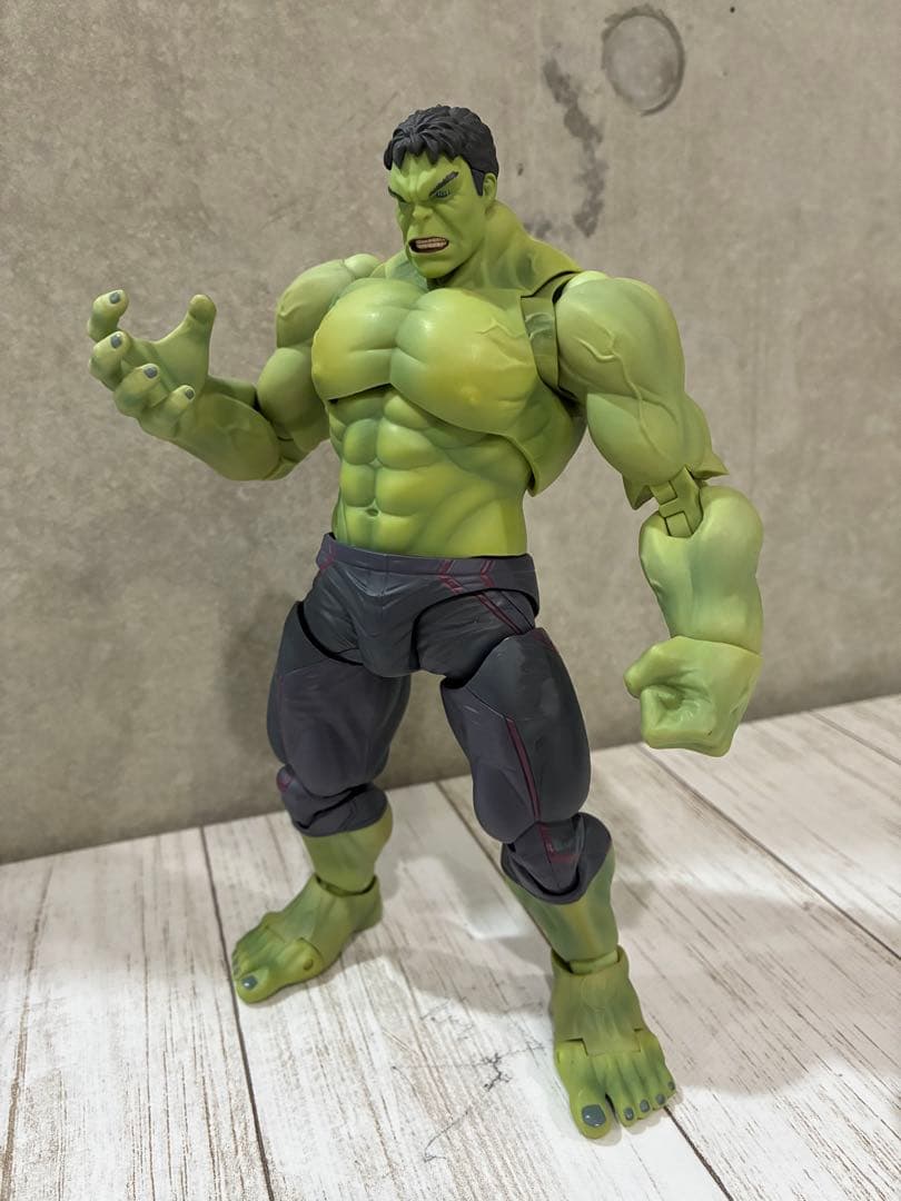 S.H.Figuarts ハルク 「アベンジャーズ/エイジ・オブ・ウルトロン」