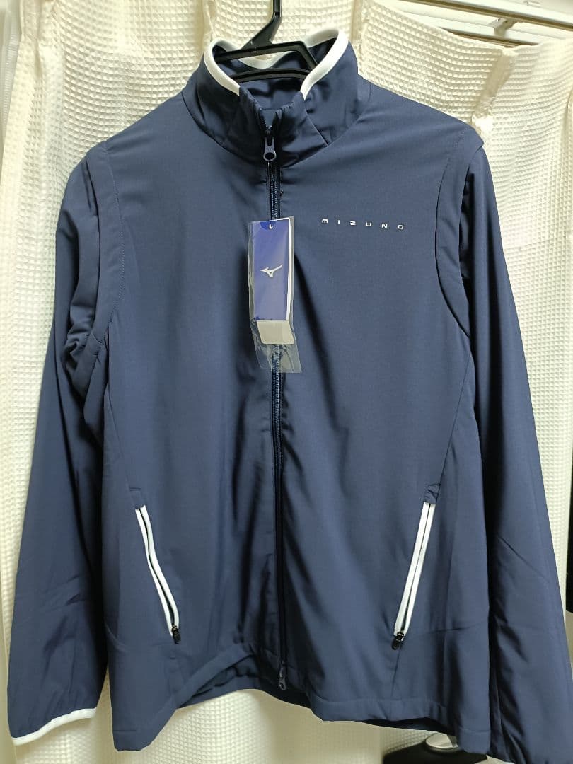 新品未使用 ミズノ ブレスサーモ中綿ブルゾン Mサイズ