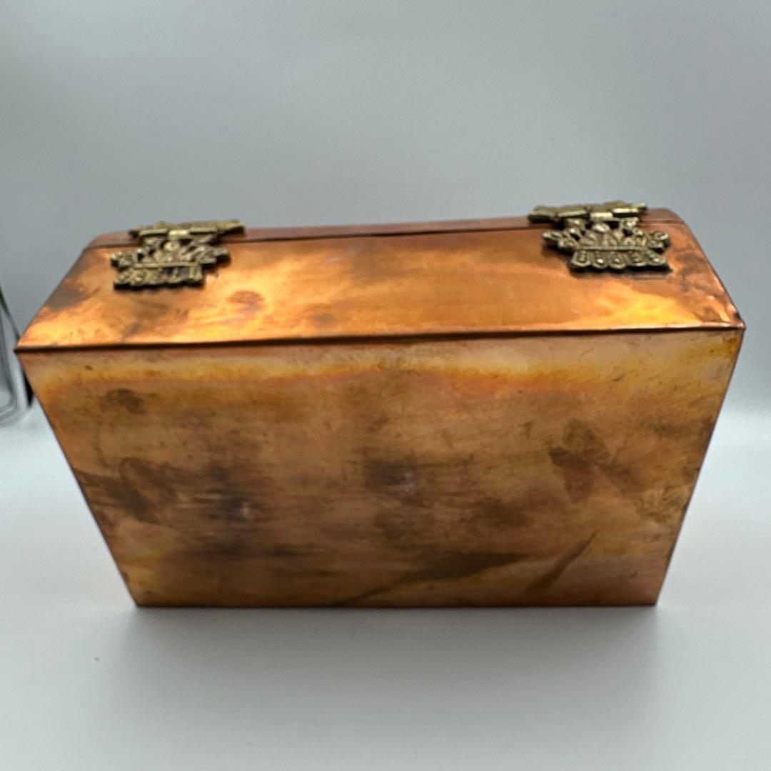 銅製アンティークージュエリーボックス金属装飾付き