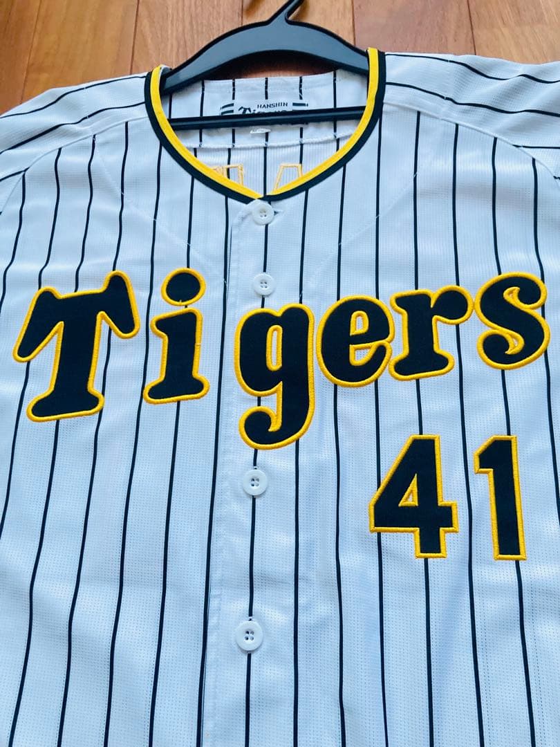 ミズノ　阪神タイガース　村上　ホーム　ユニフォーム　メンズ　M 刺繍