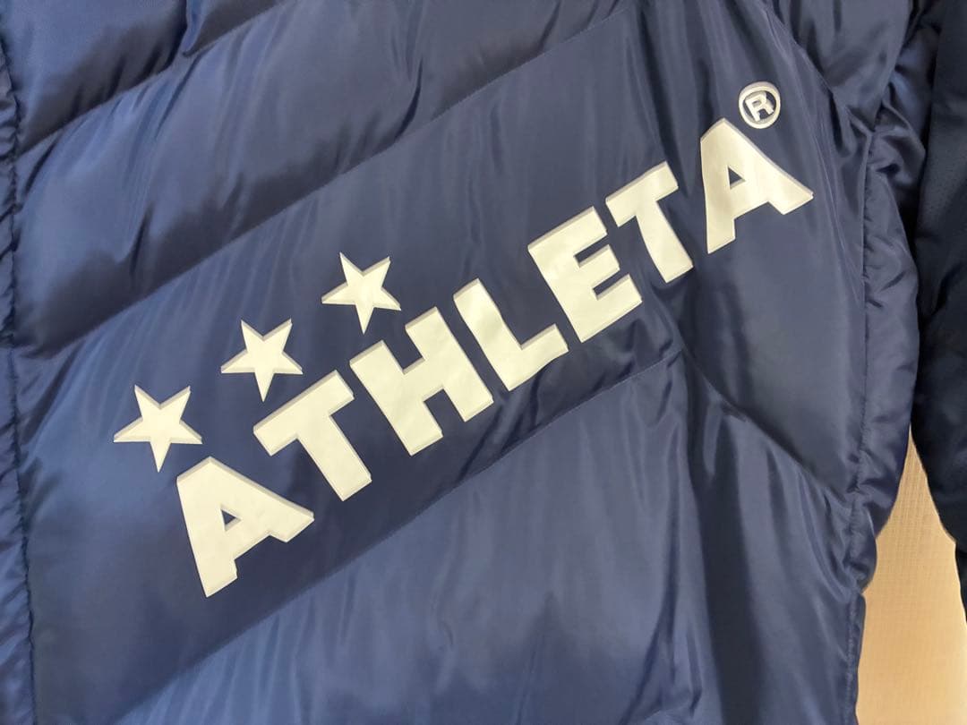 極美品アスレタ 中綿ベンチコート ネイビーサッカー ATHLETA 2023秋冬