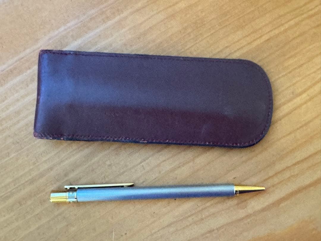 Cartier ボールペン ケース付き