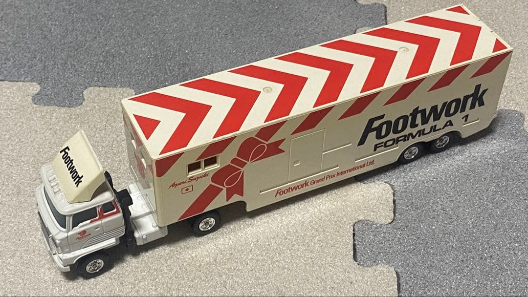 【トミカダンディ】フットワーク特注 日野パネルバン F1トランスポーター