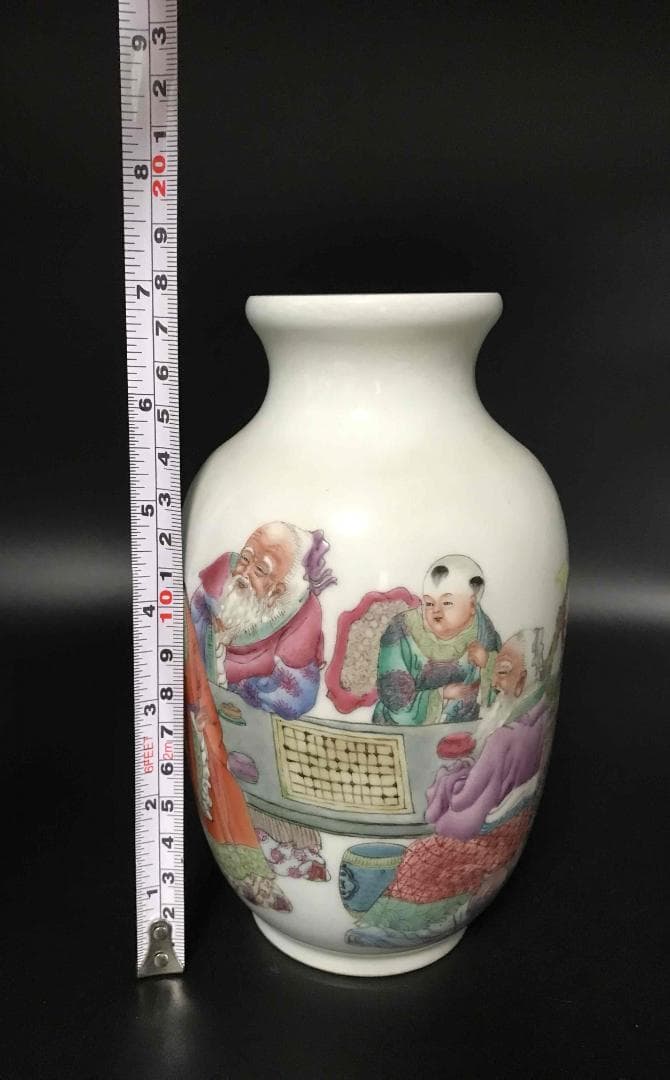 民国時代御用官窯居仁堂製 粉彩細密人物囲碁紋花瓶（E-3）