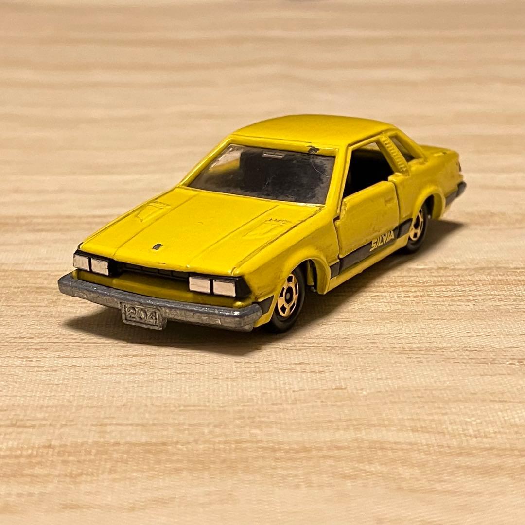 トミカ 日産シルビア No.6 1/61