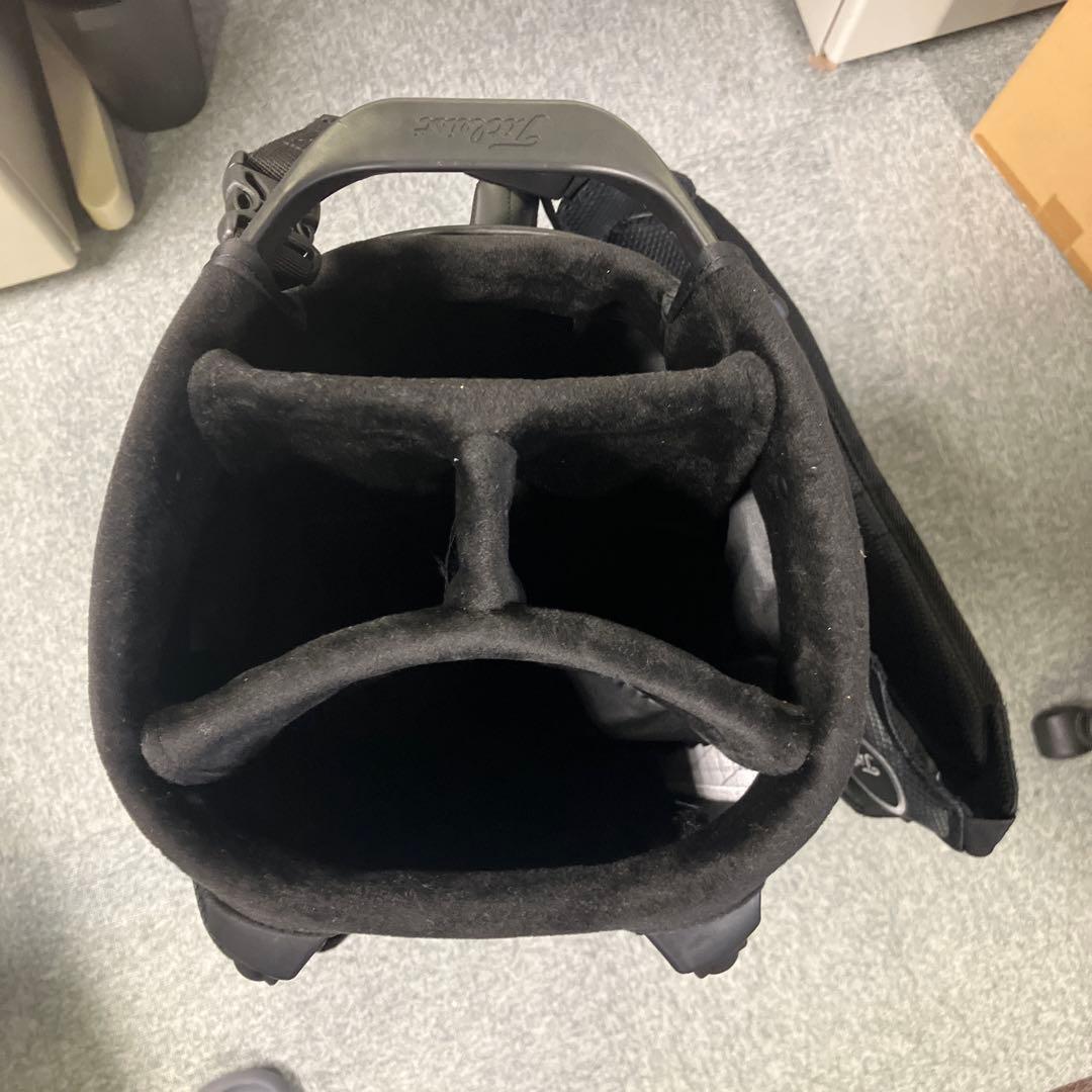 Titleist 軽量キャディバッグ ブラック/ホワイト