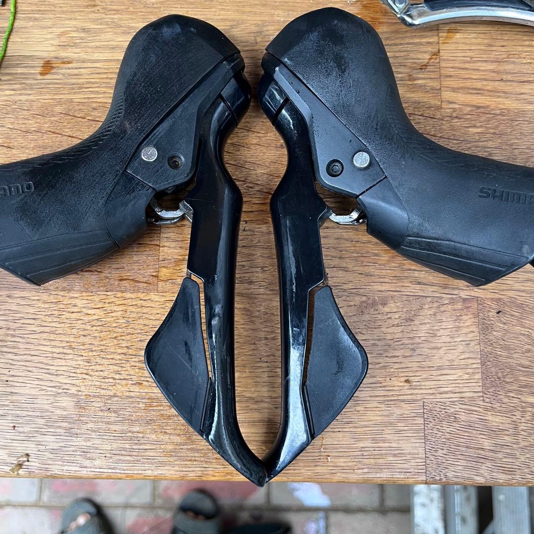 Shimano 105 油圧ディスク 取り外しグループセット