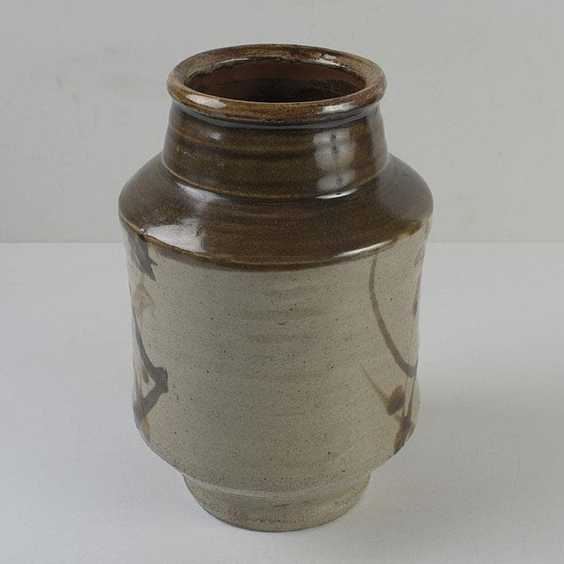 人間国宝　濱田庄司作　鐵絵花瓶　共布共箱　M　R9136H