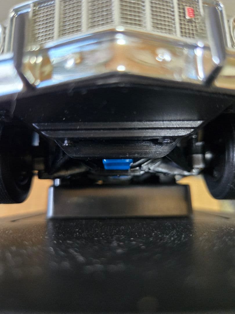 aki　1976フォード「グラン・トリノ」1/18とリーガルネームタグ