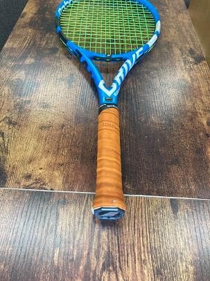 【美品】バボラ 無印ピュアドライブ 2018（ノーマル仕様・グリップサイズ2）