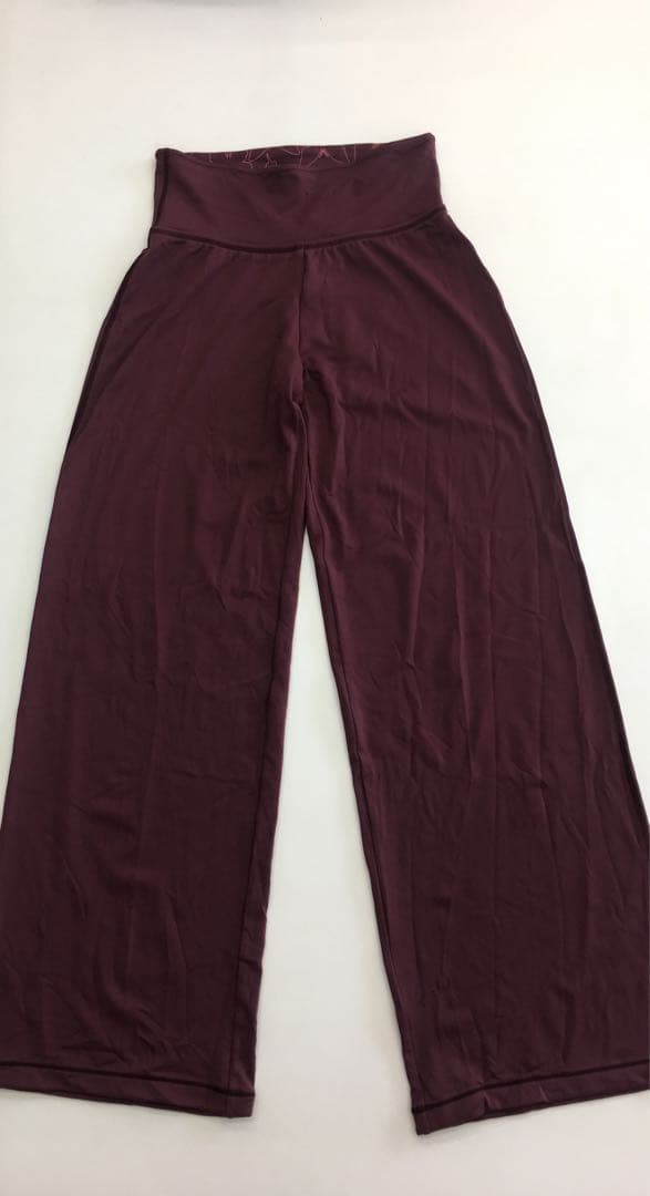 Welcomfo by Chacott ウェルコンフォ チャコット ヨガパンツ