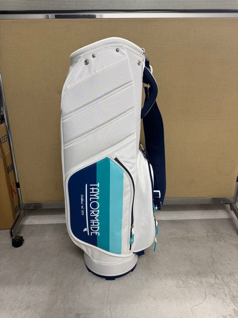TAYLORMADE キャディバッグ ホワイト・ブルー・グリーン