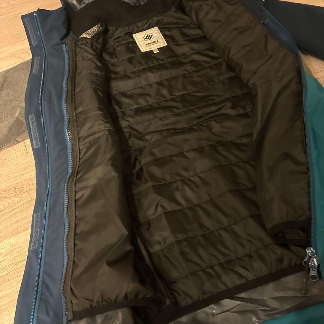 未使用 streule スキーウェア スノボードウェア 上下セット L