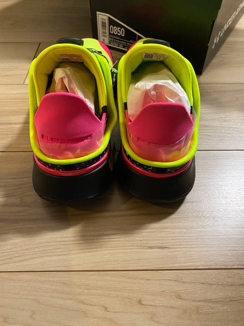 アンダーアーマー スリップスピード トレーナー グラフィック　26.5cm