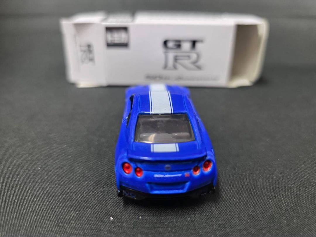 トミカ GTR50周年アニバーサリー