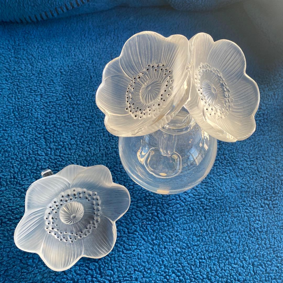 美品❗️ラリック　アネモネ香水ボトルとペーパーウェイト　ヴィンテージ　レア品