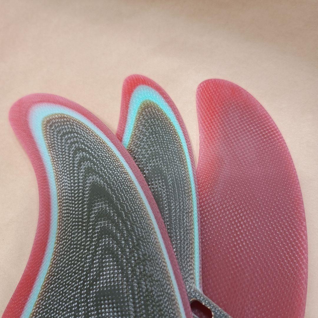 フューチャーフィン対応　ツインスタビ　ＶＯＬＡＮクロス系　フィン