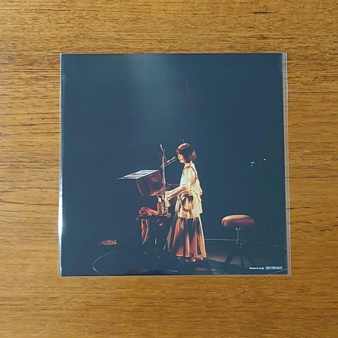 TOMOO　メガジャケ