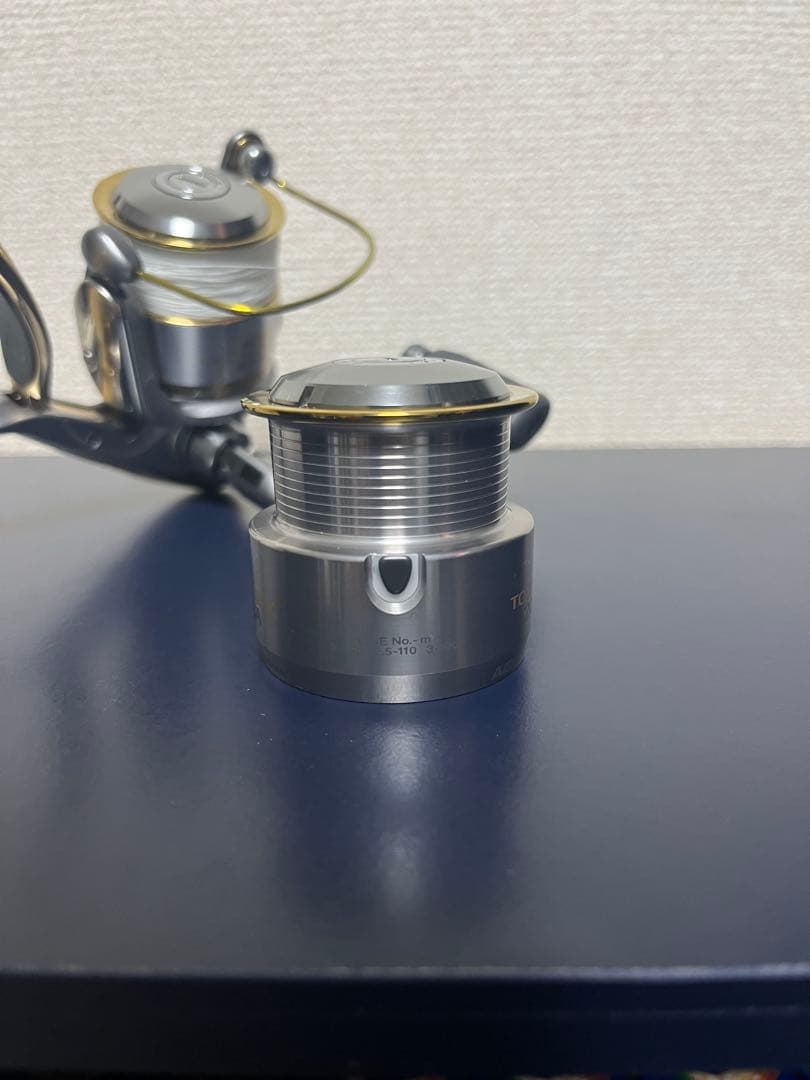 リール Daiwa Tournament-Z 2000LBA