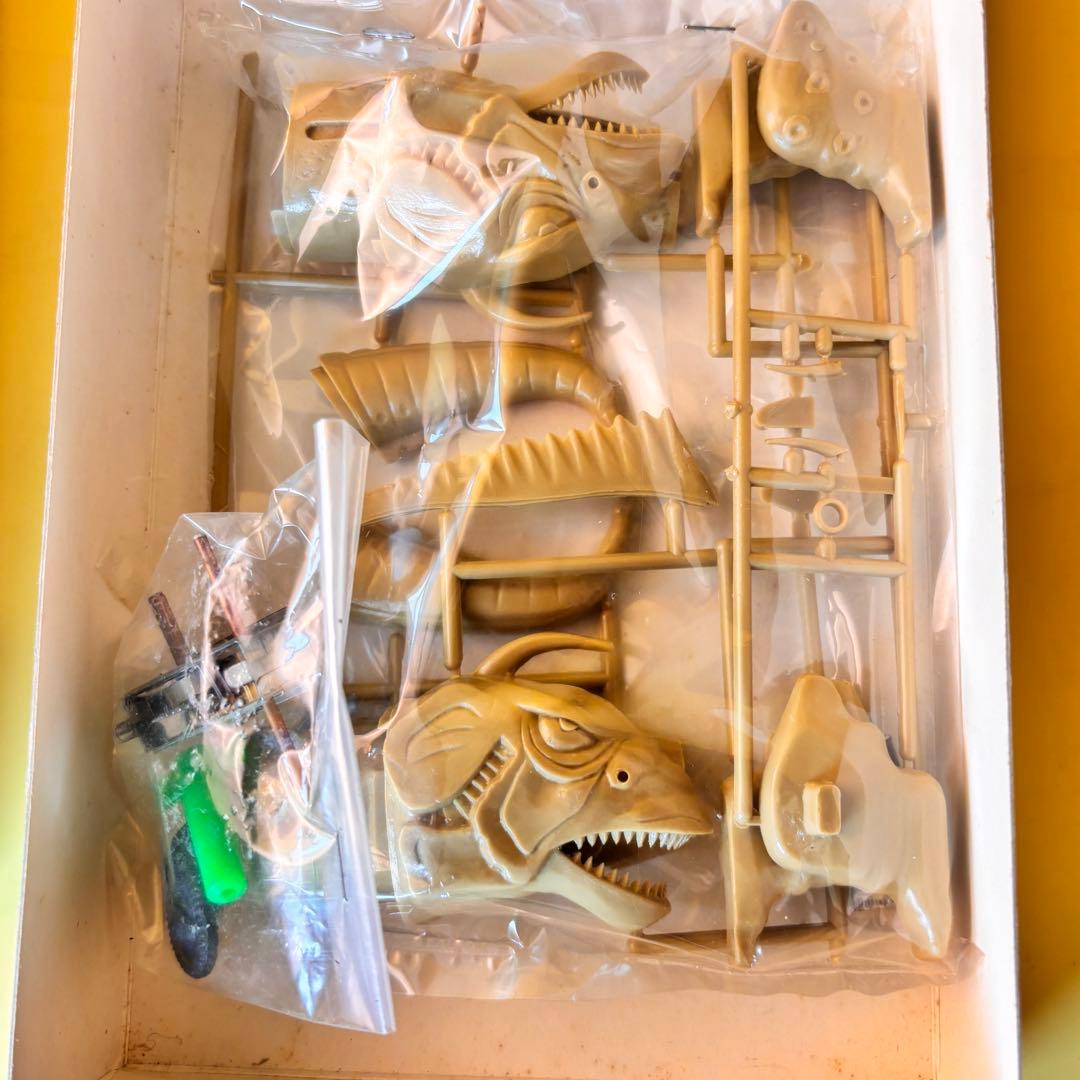 NITTO 日東　ゼンマイで走る怪獣シリーズ　NO1～NO６　ガメラ他５体