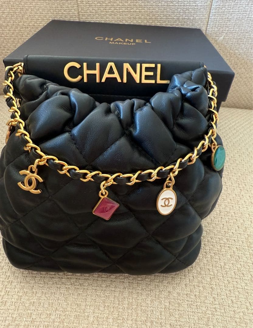 あ*み様 CHANEL 非売品　ノベルティ ショルダーバッグ　チャーム　キルト