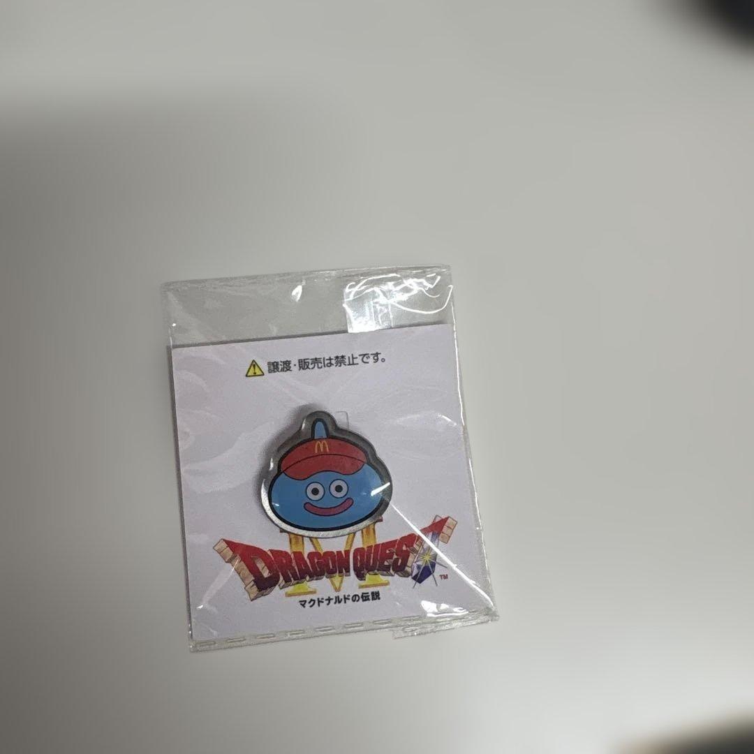 ドラゴンクエスト スライム ピンバッジ 約3cm