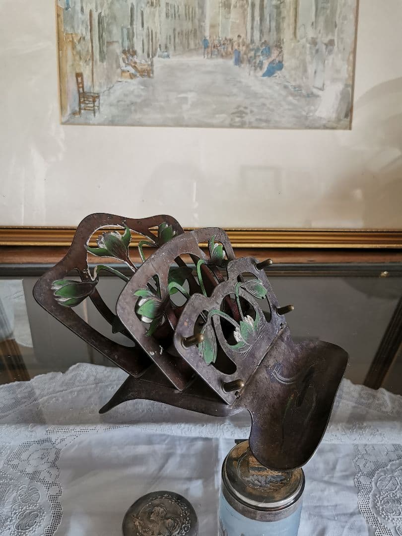 アンティークドイツ アールヌーヴォー ロータス 白水蓮レリーフ折畳レタースタンド