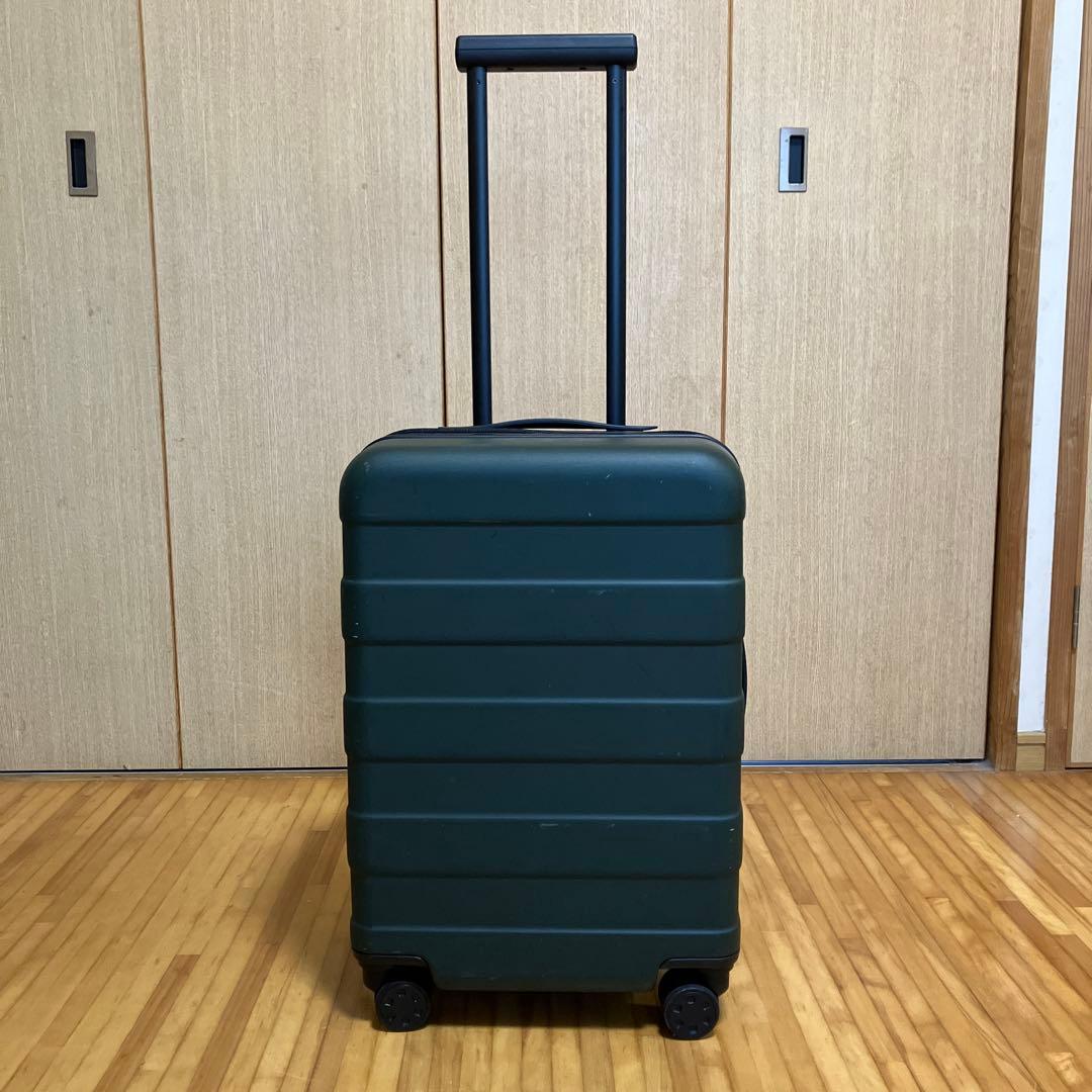 バーを自由に調節できる　ハードキャリーケース（３６Ｌ）　色:カーキ