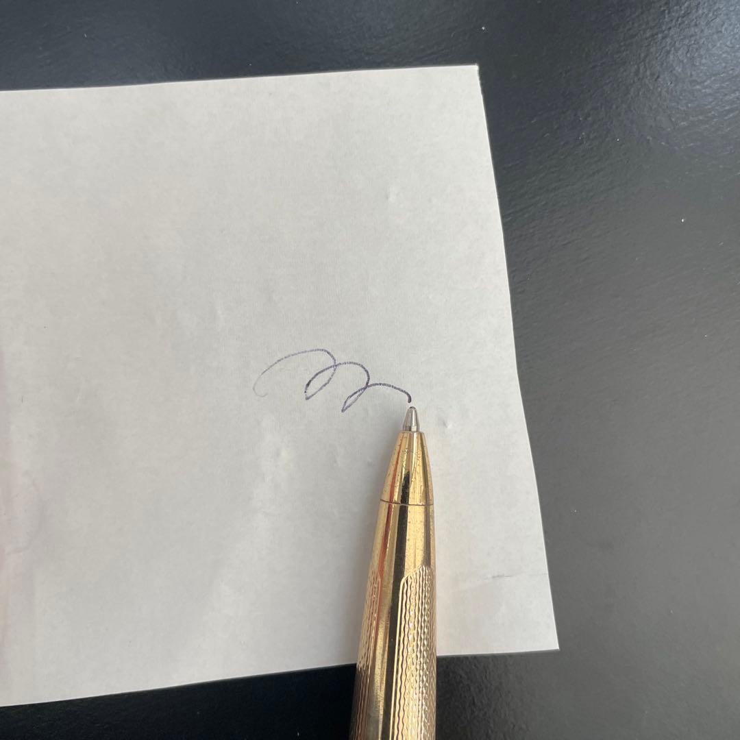 Cartier カルティエ　ツイスト式ボールペン　ゴールドカラー　筆記確認済み