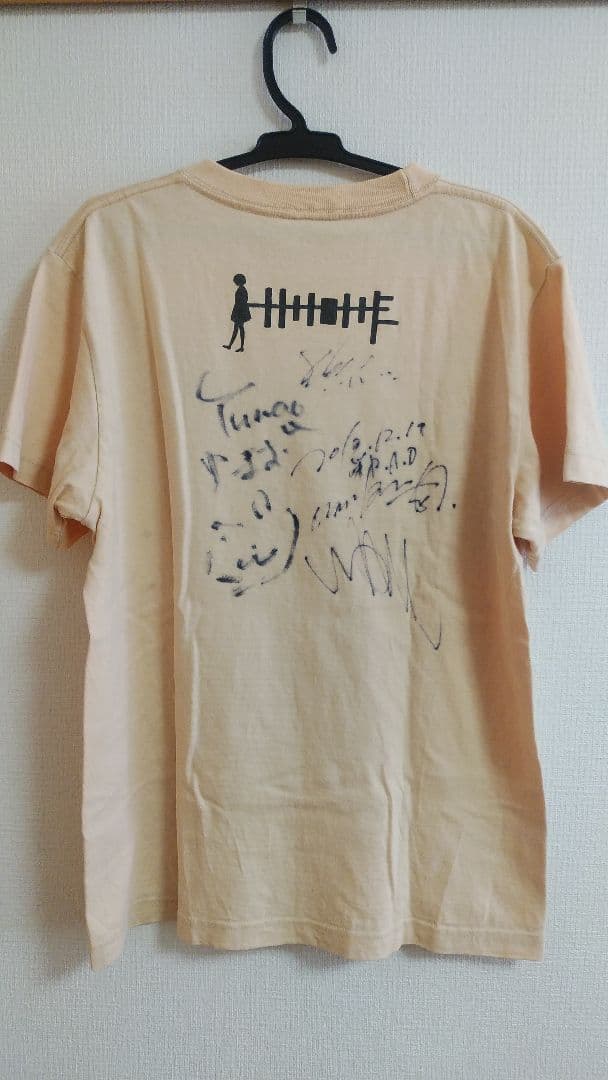ヒトリエ　サイン入りTシャツ