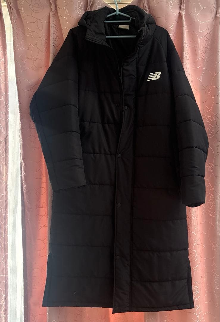 ニューバランス　ベンチコート