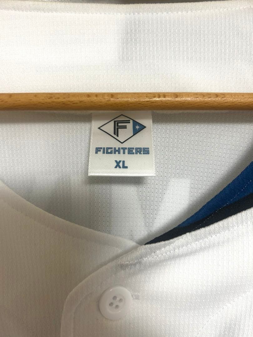 FIGHTERS TAMIYA 64 田宮裕涼　日ハム　サイン入りユニフォーム