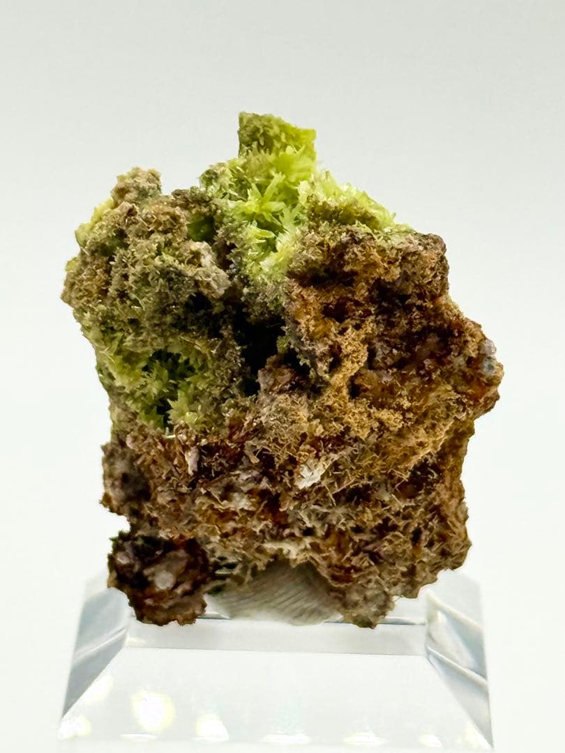 パイロモルファイト　緑鉛鉱　原石　鉱物標本　天然石　鉱石