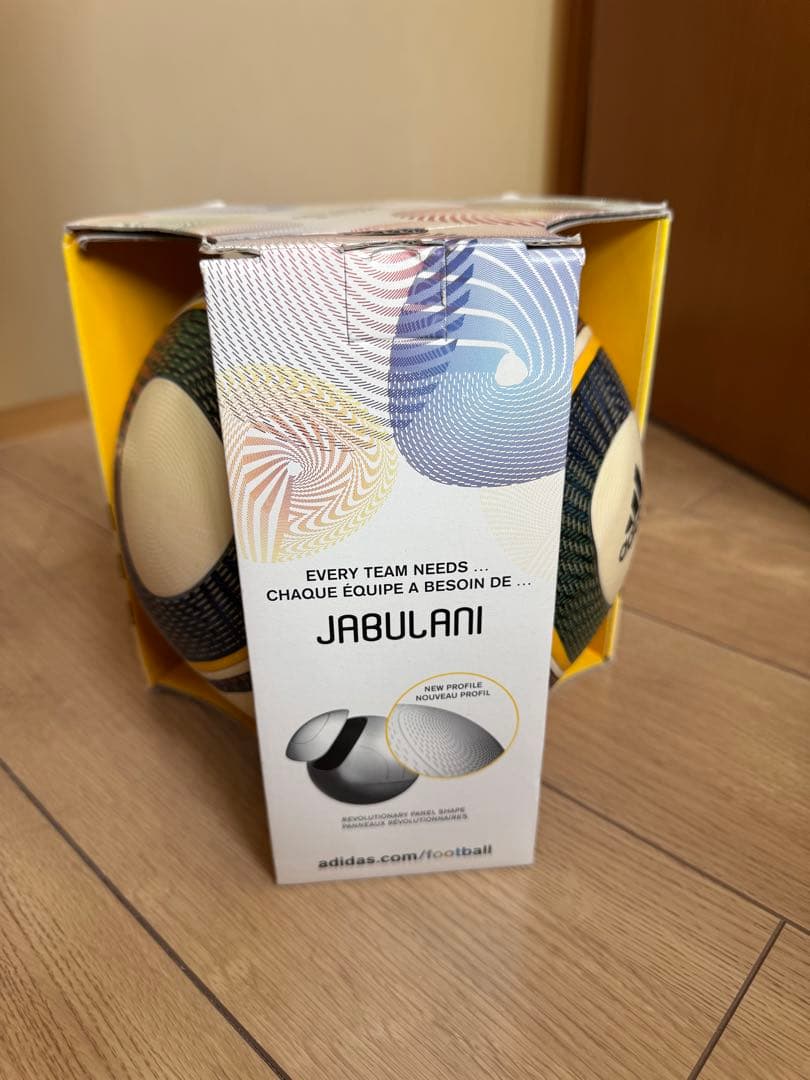国内正規品、未使用adidas JABULANI サッカー公式試合球！サイン入り