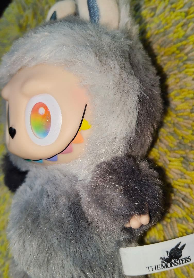 ラブブLABUBU Big into Energy シークレット♡