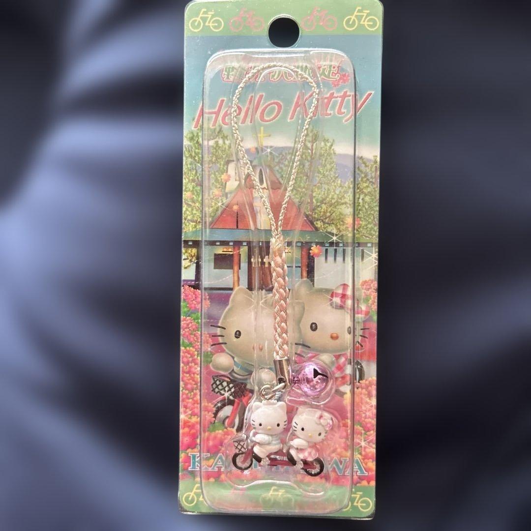 軽井沢ご当地限定　ハローキティストラップ