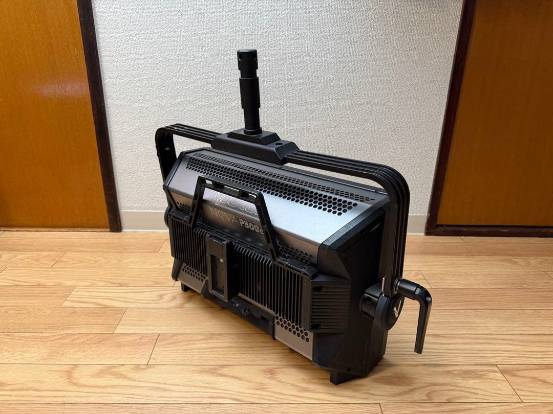 tk009bf472さん専用(中古）Aputure NOVA p300c