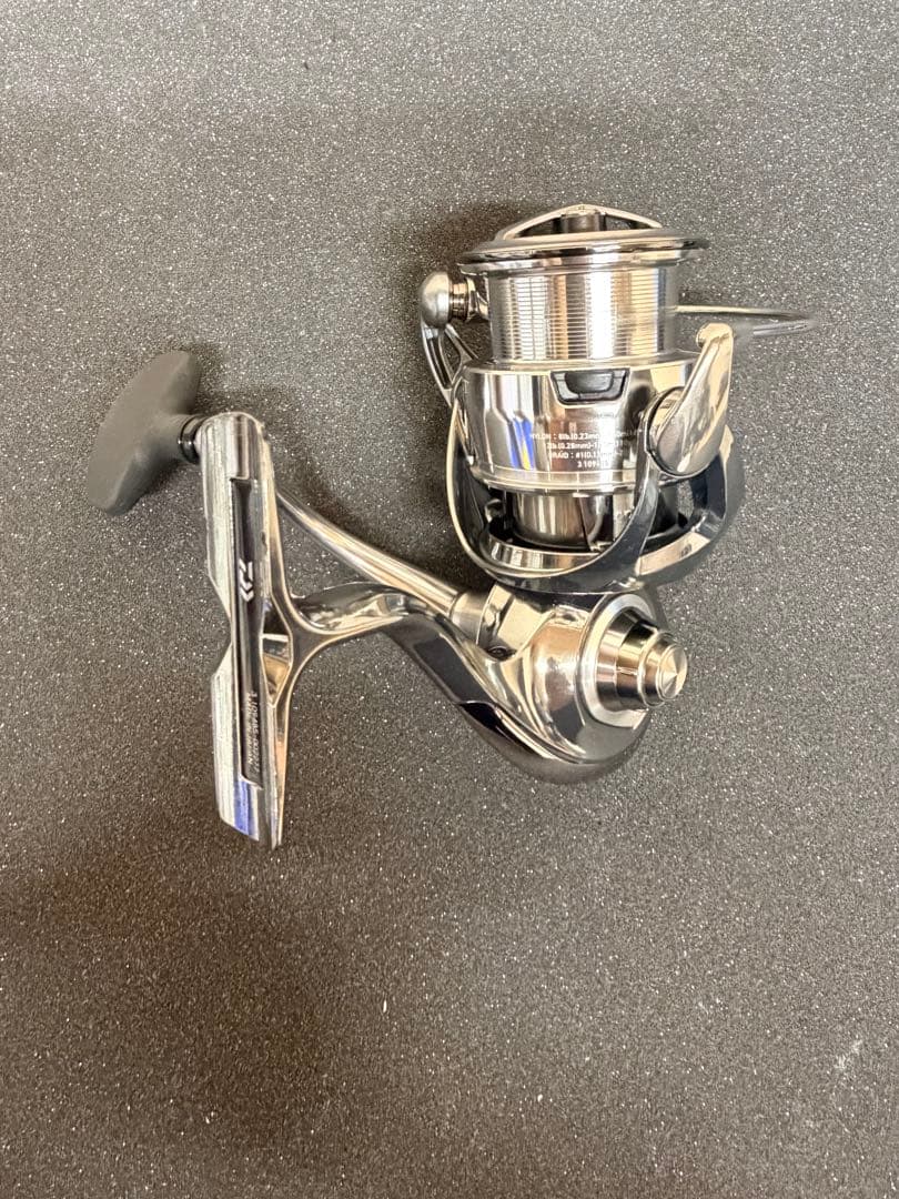 ダイワ　22EXIST PCLT3000-XH