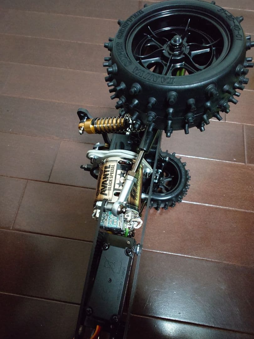 タミヤ アバンテ ブラックスペシャル Avante 4WD ラジコンカー