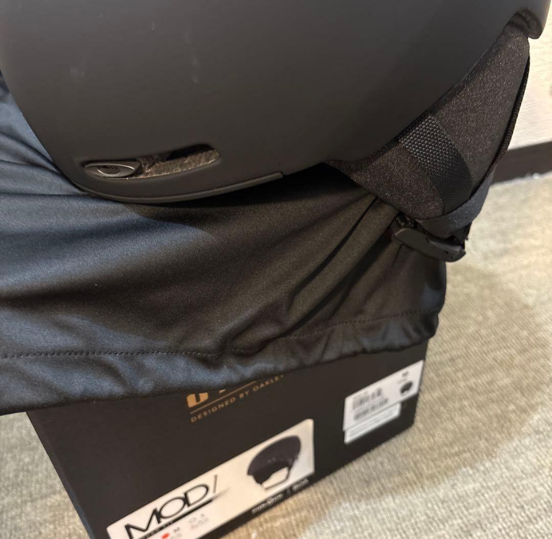 オークリー　ヘルメット mod1 アジアンフィット Lサイズ