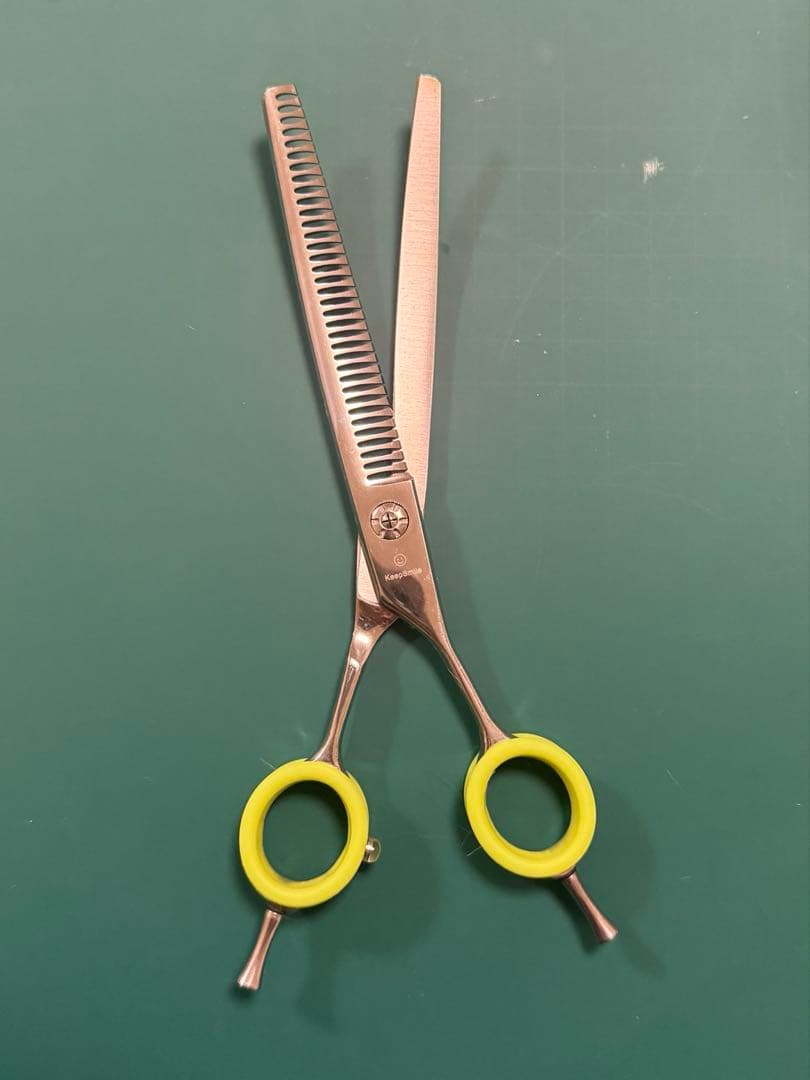 【本日限定価格】keepsmileカーブブレンディングトリミングハサミ