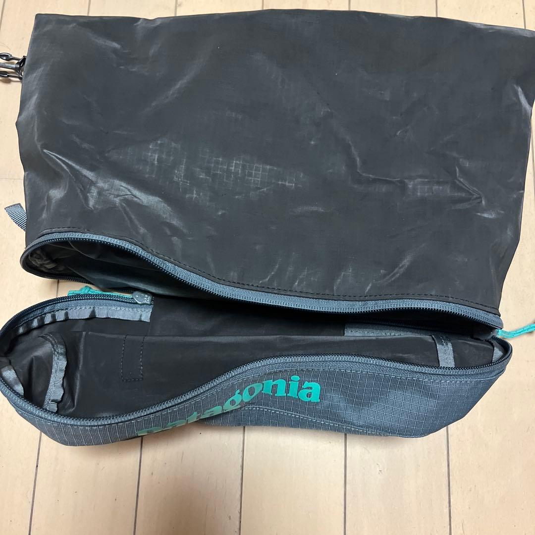 旅行かばん・小分けバッグ patagonia BLACK HOLE MLC CUBE