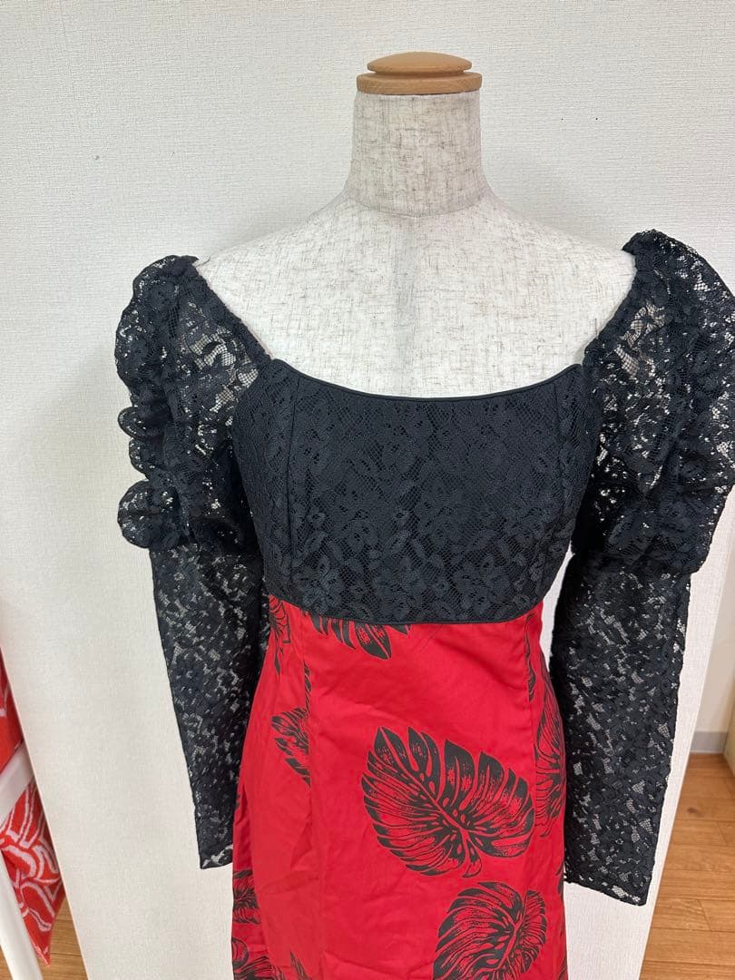 プリンセス・カイウラニ ムウムウ赤黒