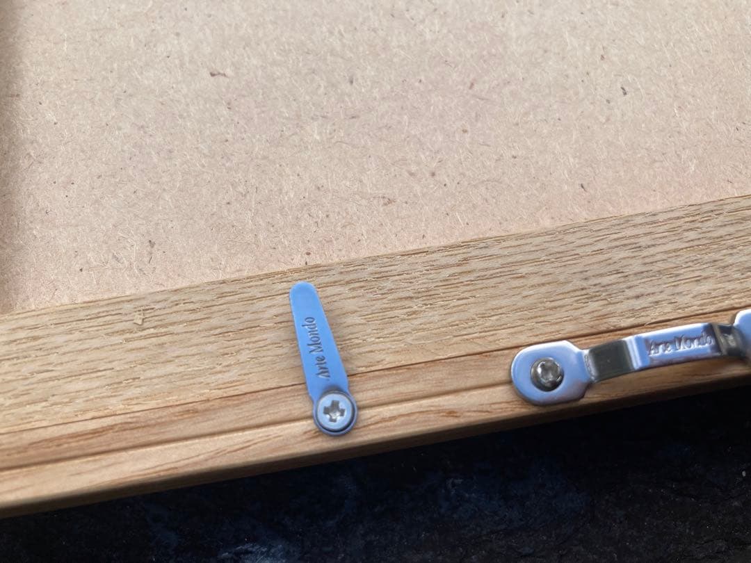 モノクロ絵画 木製フレーム付き