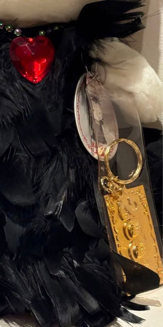 キティ ぬいぐるみ　ミレニアム➕限定キーホルダー シリアルナンバー付 新品 特大